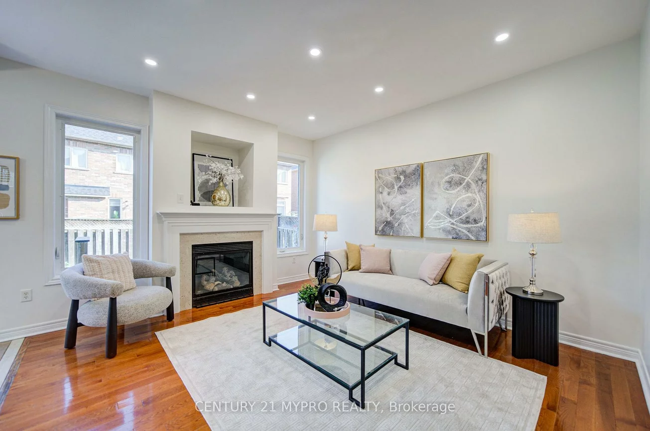 73, Pillar Rock, Victoria Manor-Jennings Gate, Markham