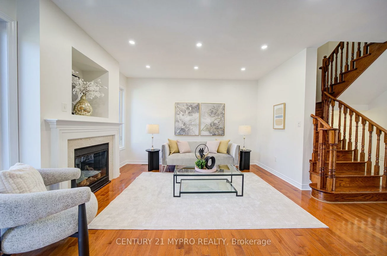 73, Pillar Rock, Victoria Manor-Jennings Gate, Markham