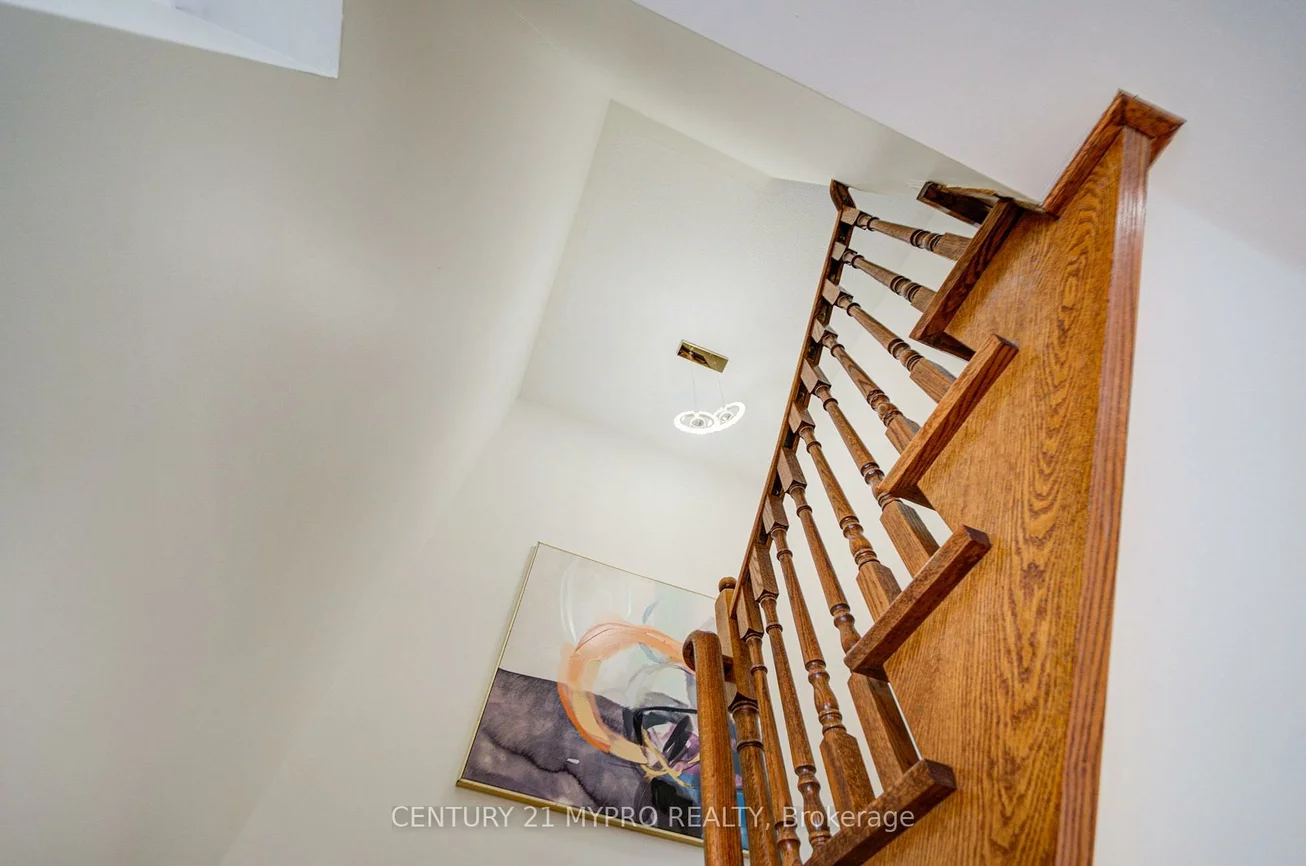 73, Pillar Rock, Victoria Manor-Jennings Gate, Markham