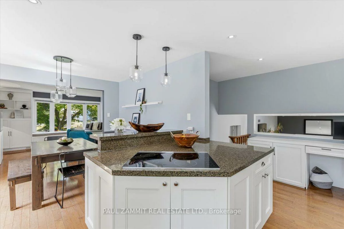 21, Kings Inn, Bayview Fairway-Bayview Country Club Estates, Markham