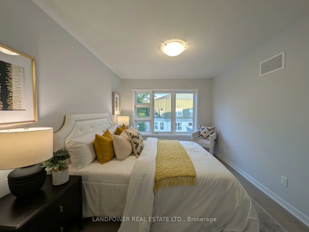 101, Anna Russell, Unionville, Markham