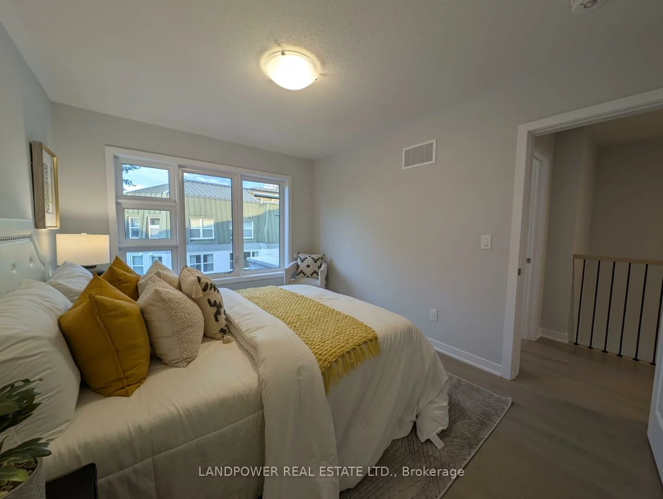 101, Anna Russell, Unionville, Markham