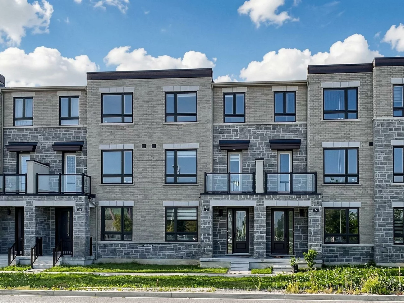 17, Mumbai, Middlefield, Markham