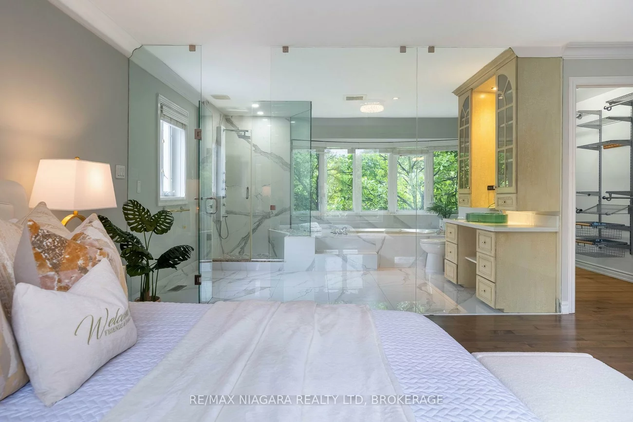 2, Aitken, Unionville, Markham