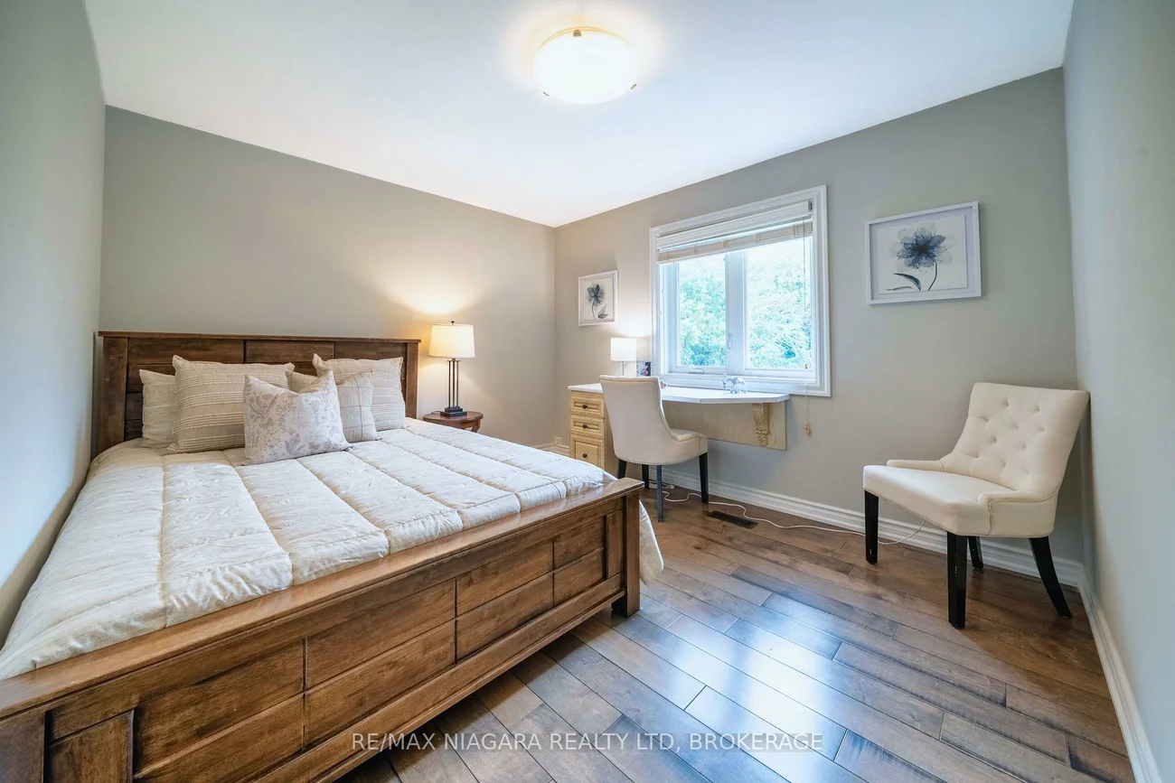 2, Aitken, Unionville, Markham