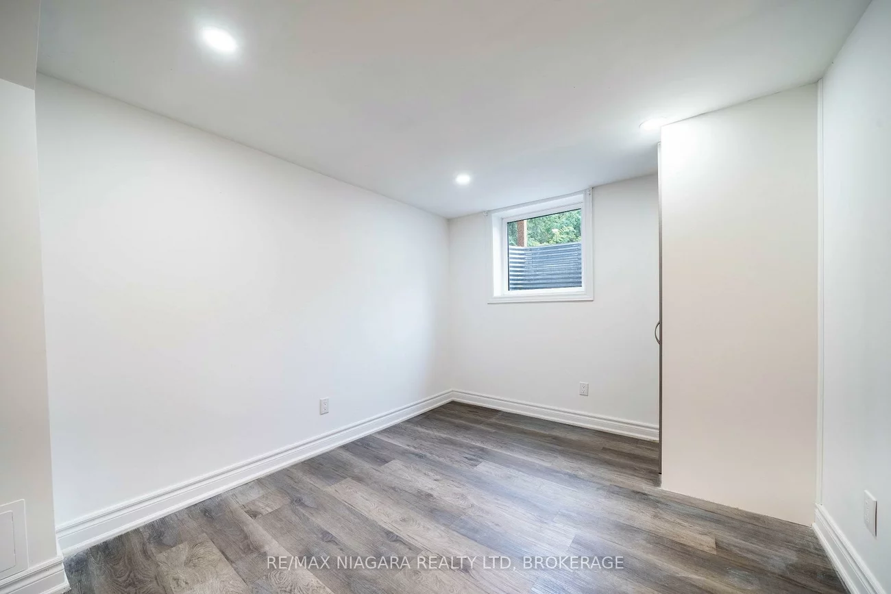 2, Aitken, Unionville, Markham