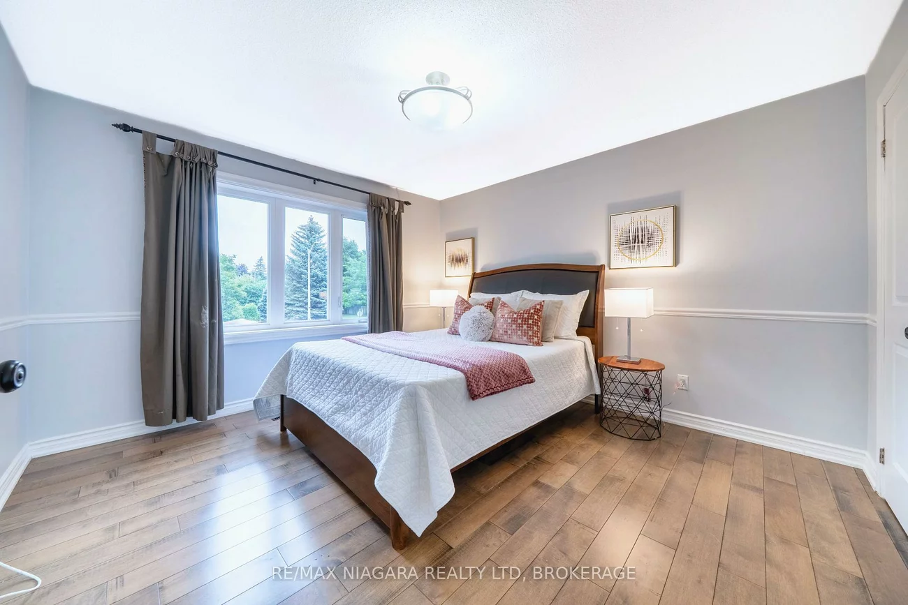 2, Aitken, Unionville, Markham