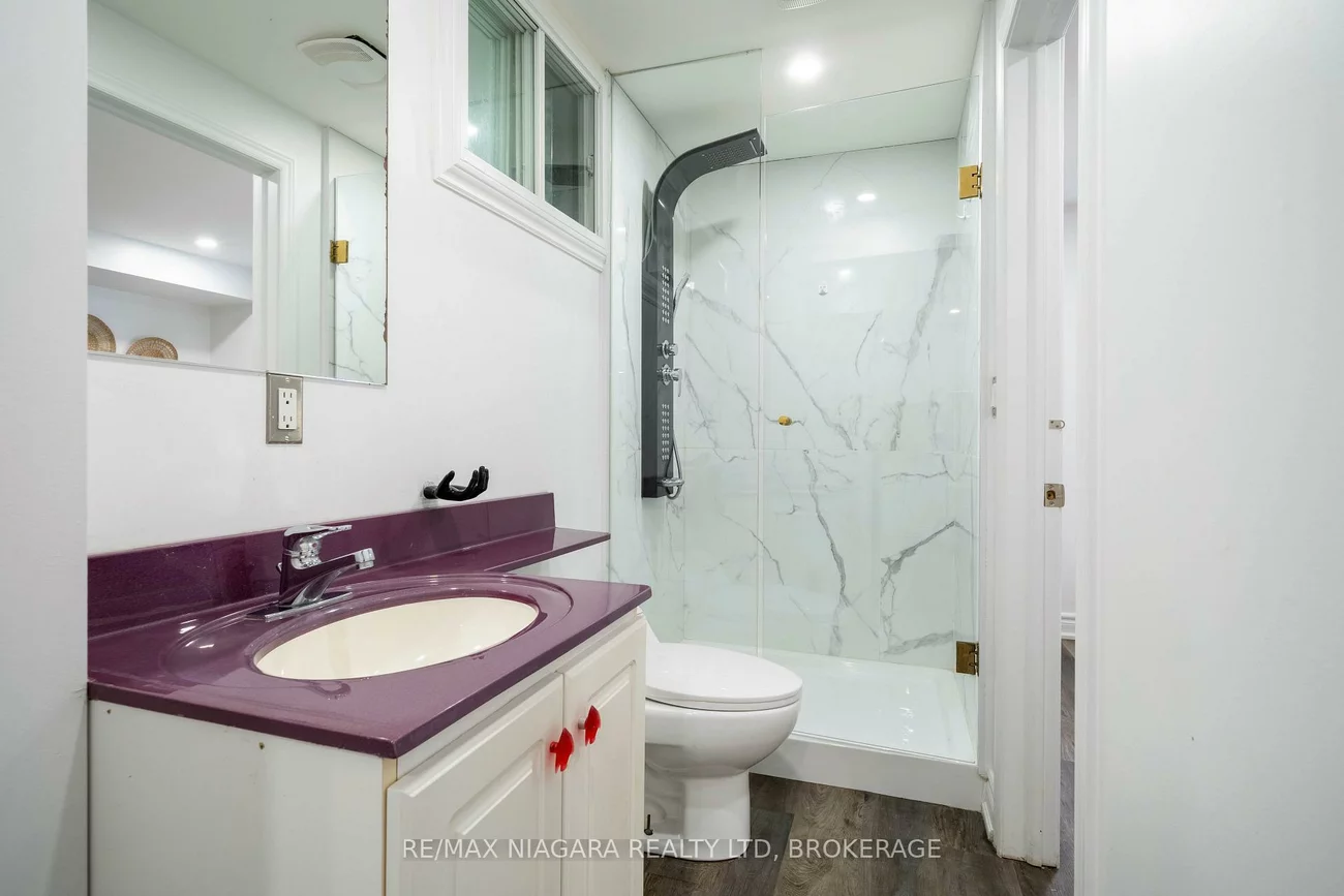 2, Aitken, Unionville, Markham