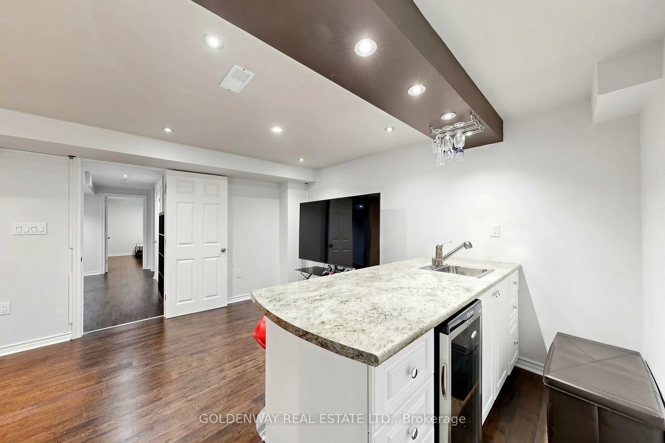 2200, Bur Oak, Greensborough, Markham
