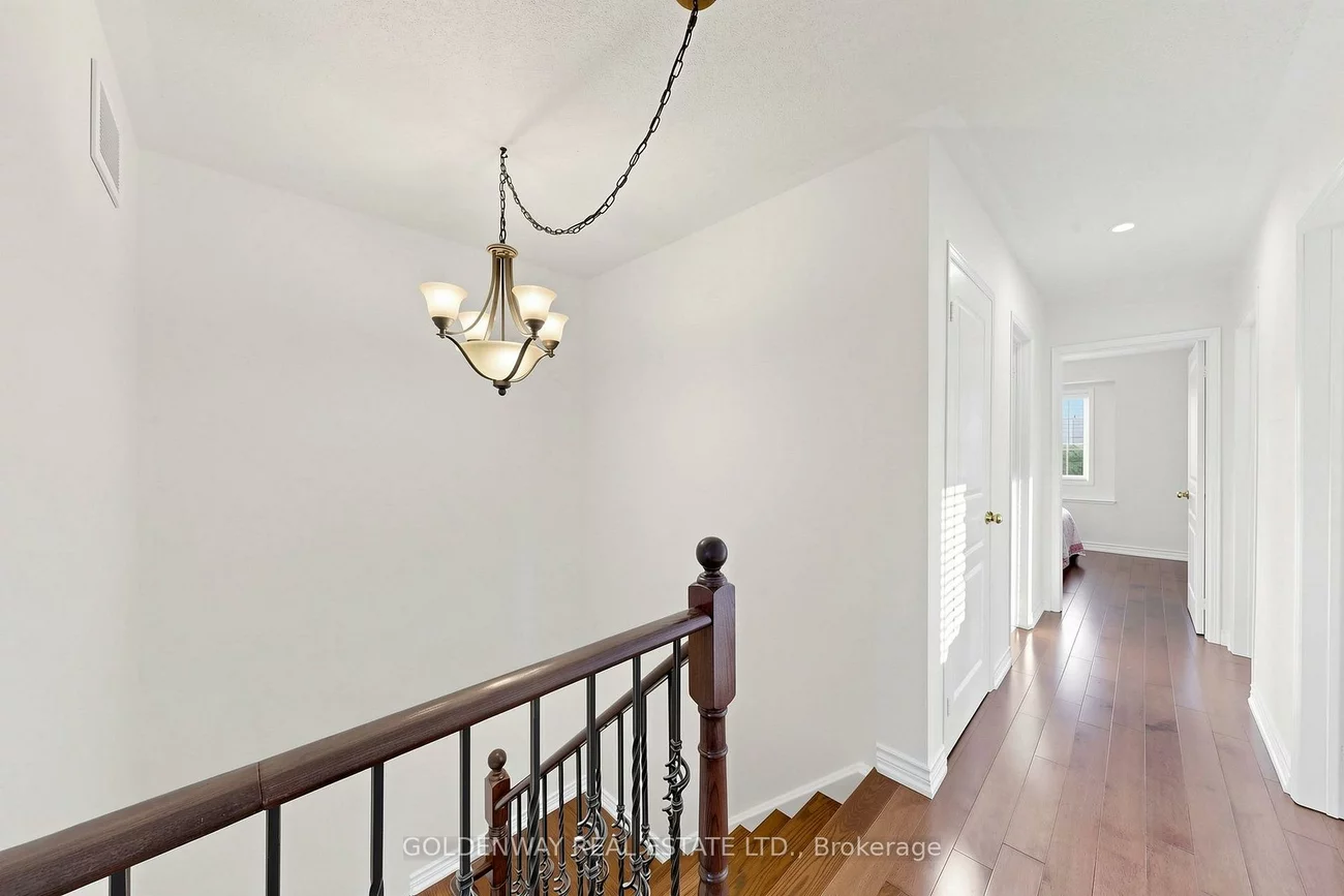 2200, Bur Oak, Greensborough, Markham