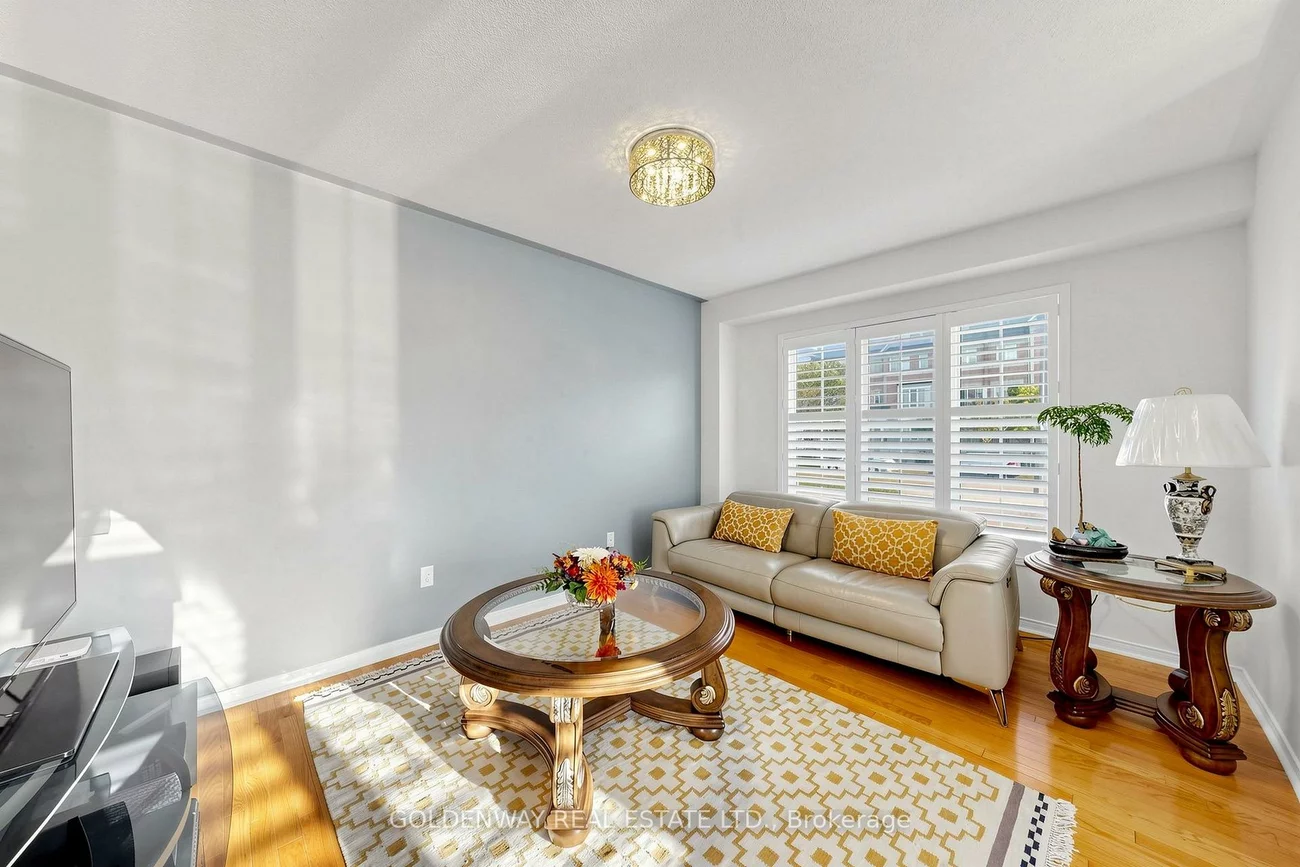 2200, Bur Oak, Greensborough, Markham