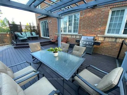 39, Gillings, Victoria Square, Markham