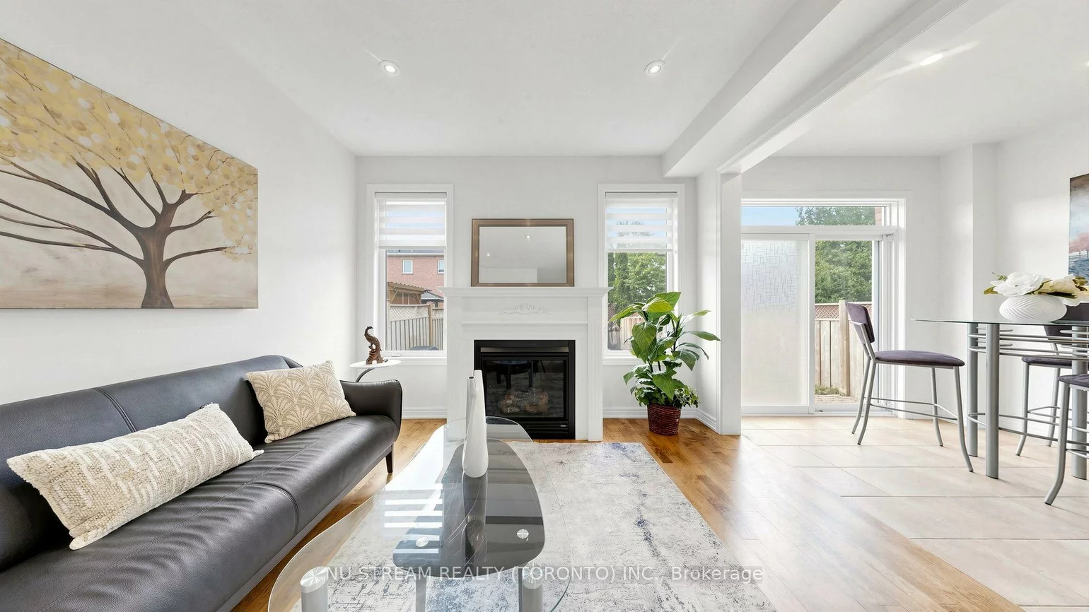 16, Radmore, Box Grove, Markham