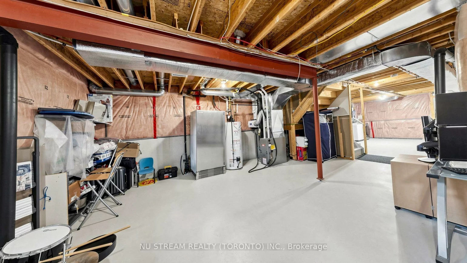 16, Radmore, Box Grove, Markham