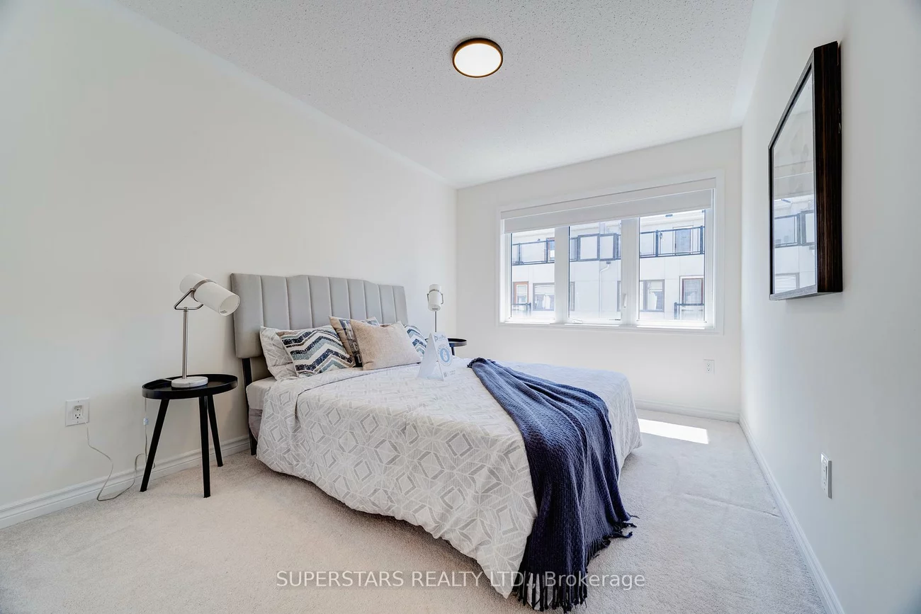 241, Rustle Woods, Cornell, Markham
