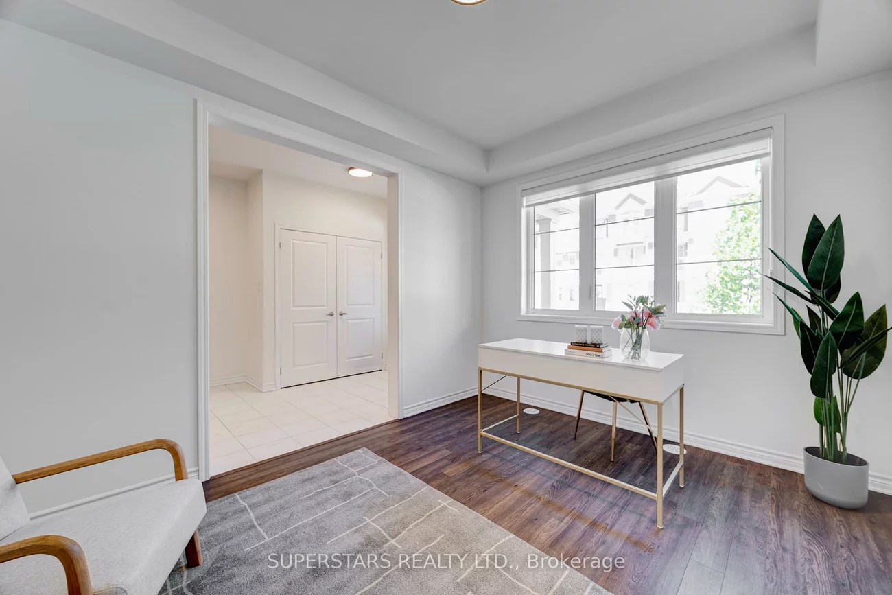 241, Rustle Woods, Cornell, Markham