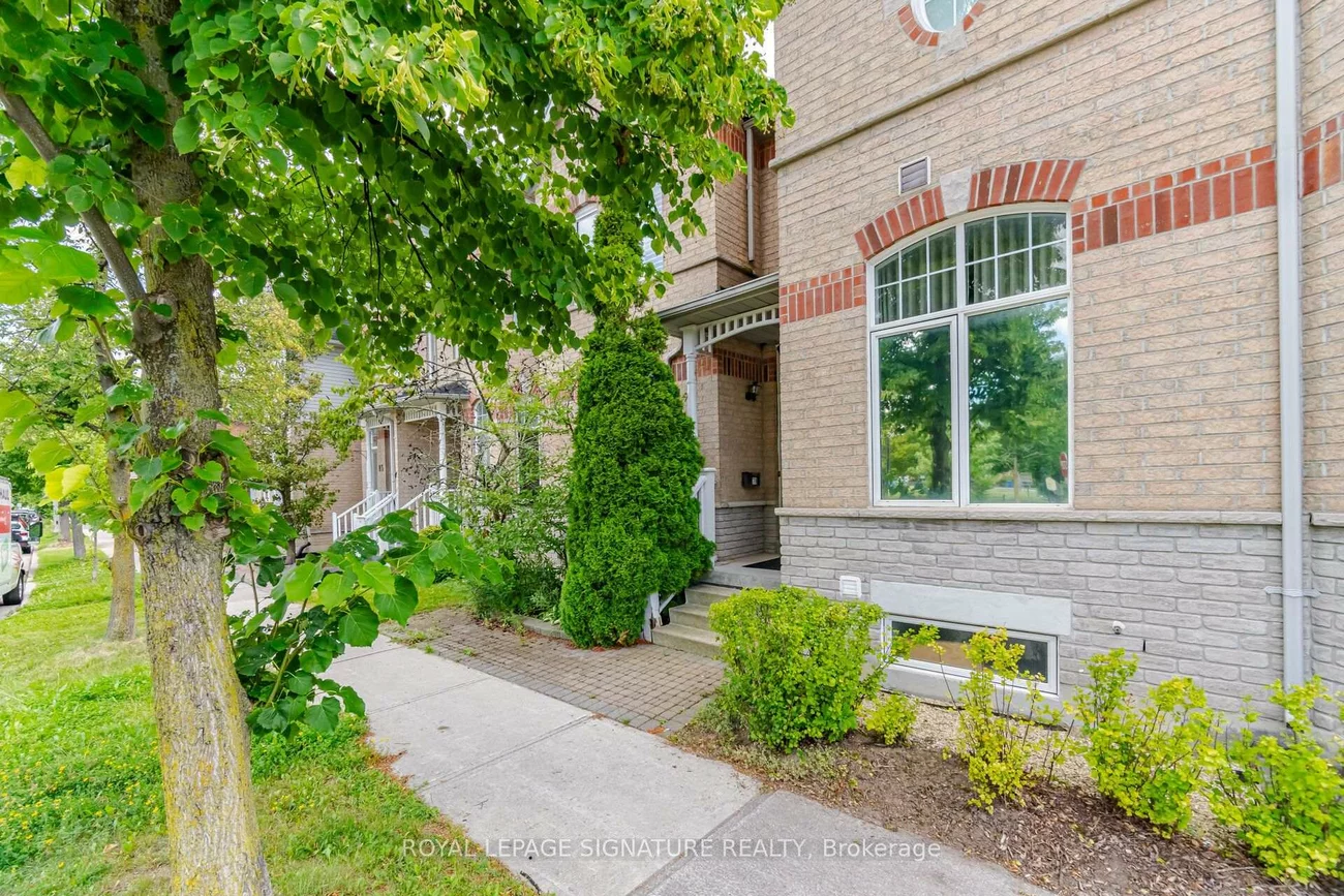 79, Cornell Park, Cornell, Markham