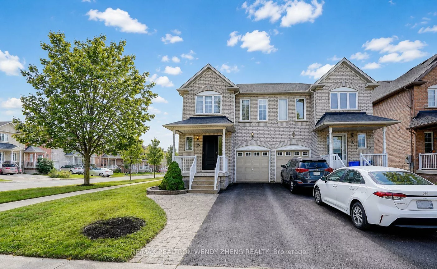 16, Anita, Village Green-South Unionville, Markham