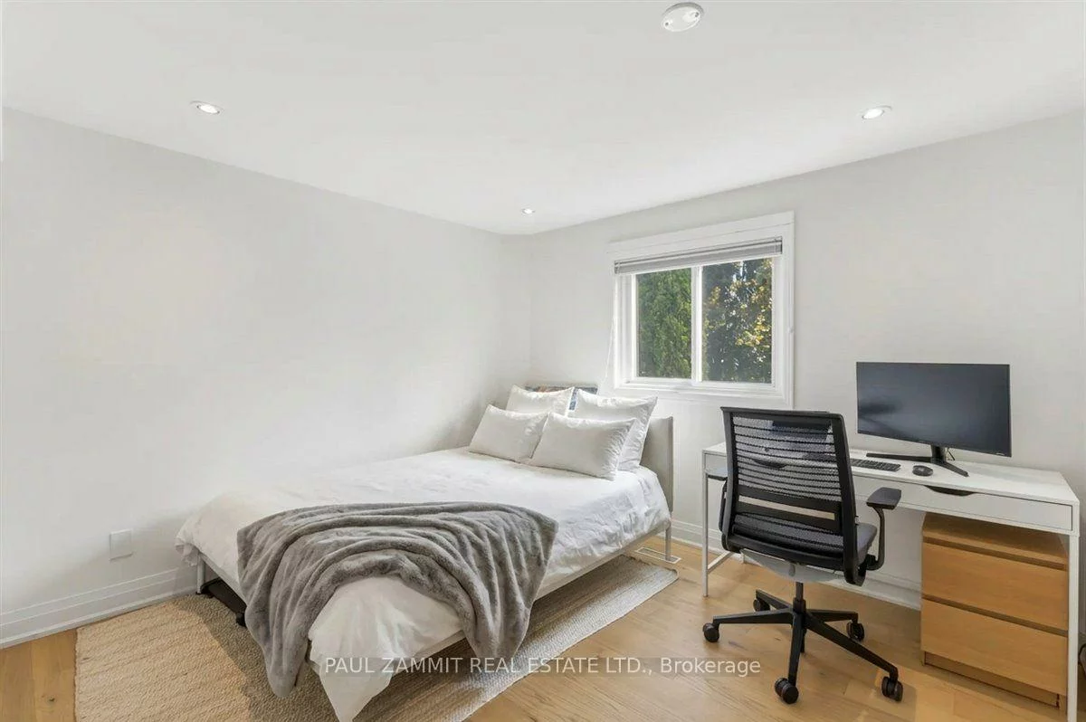 50, Breckonwood, Aileen-Willowbrook, Markham