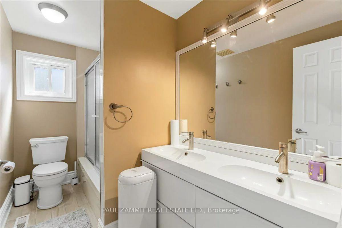 50, Breckonwood, Aileen-Willowbrook, Markham