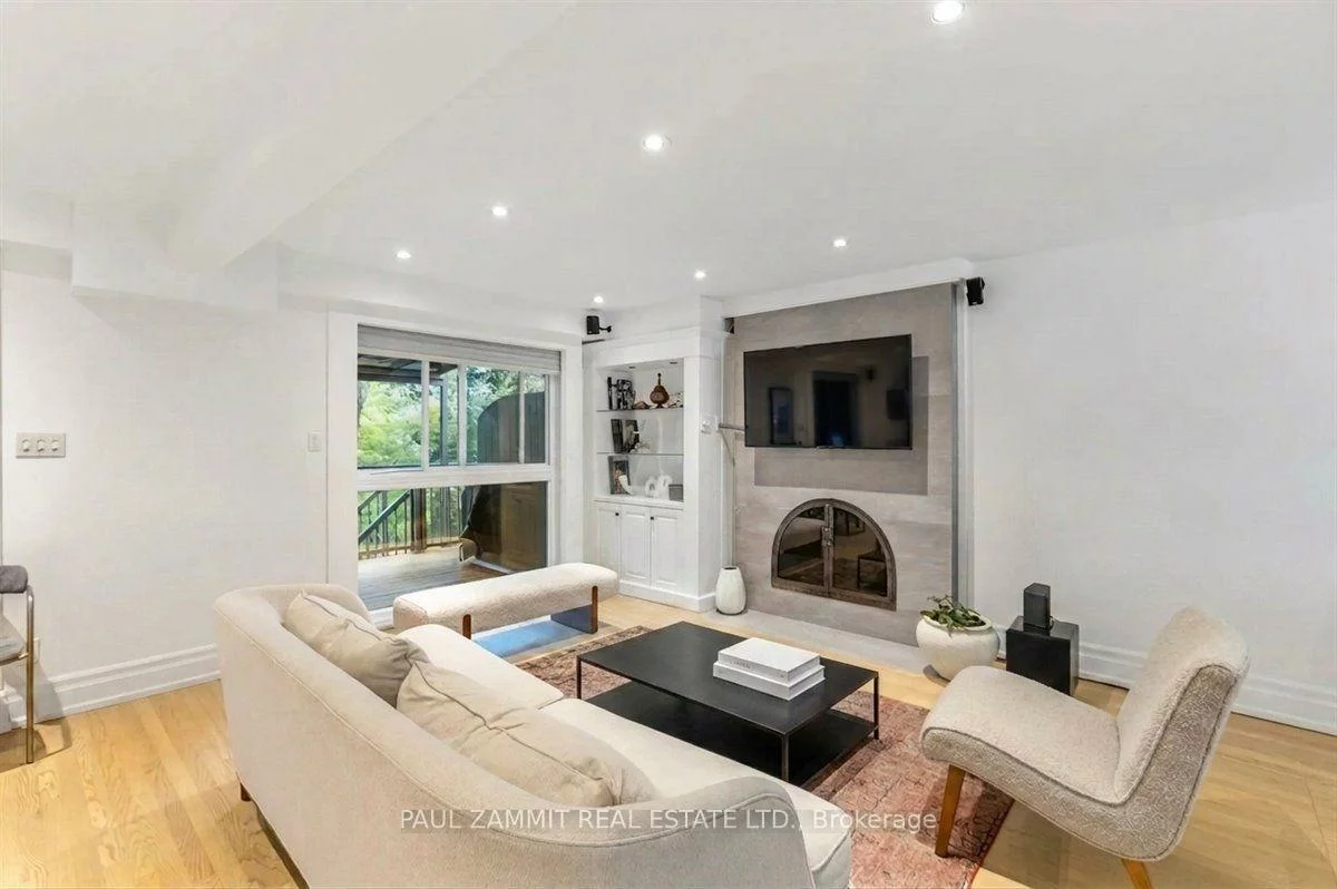 50, Breckonwood, Aileen-Willowbrook, Markham