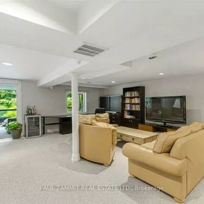 50, Breckonwood, Aileen-Willowbrook, Markham