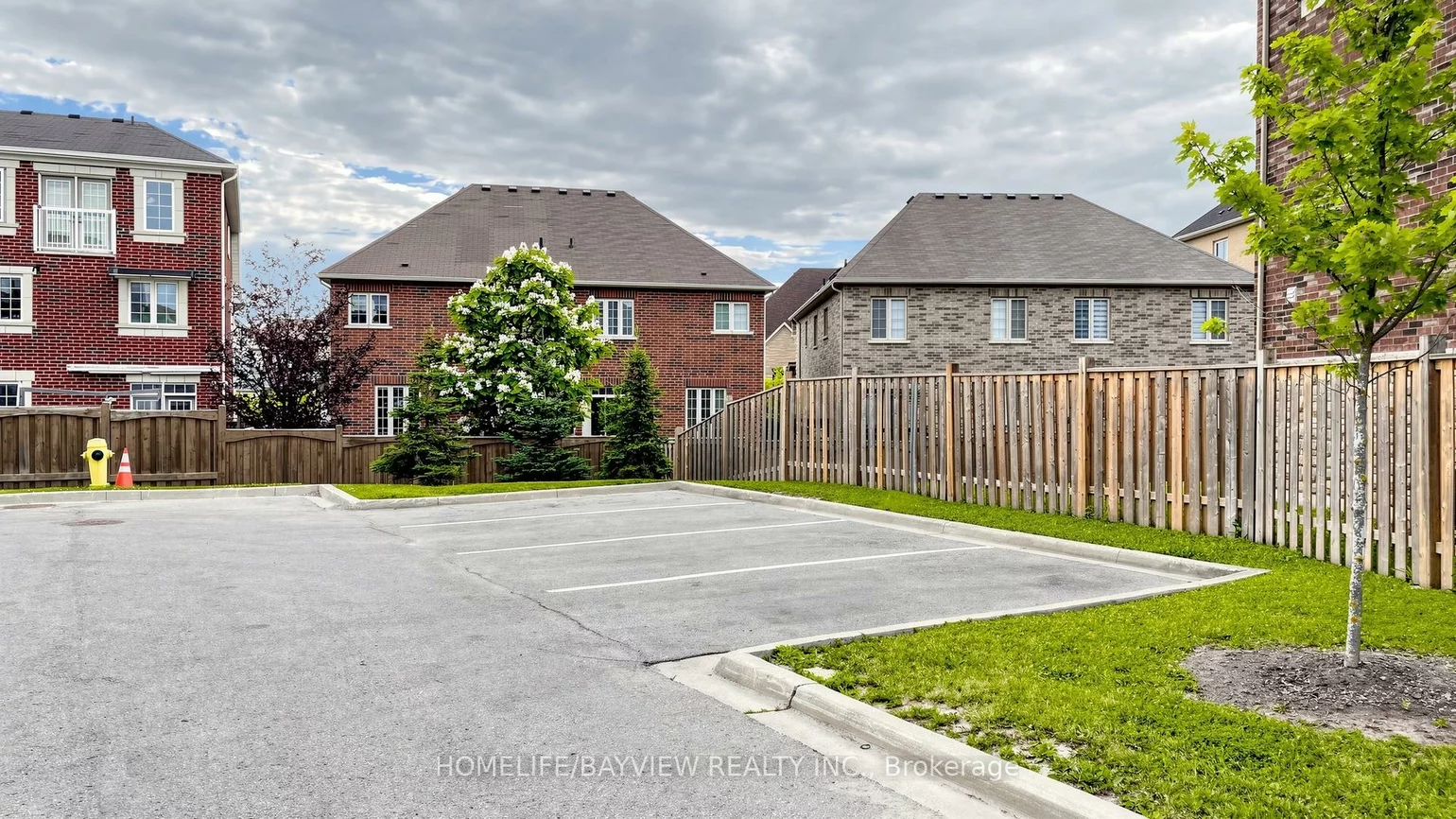 10981, Woodbine, Victoria Square, Markham