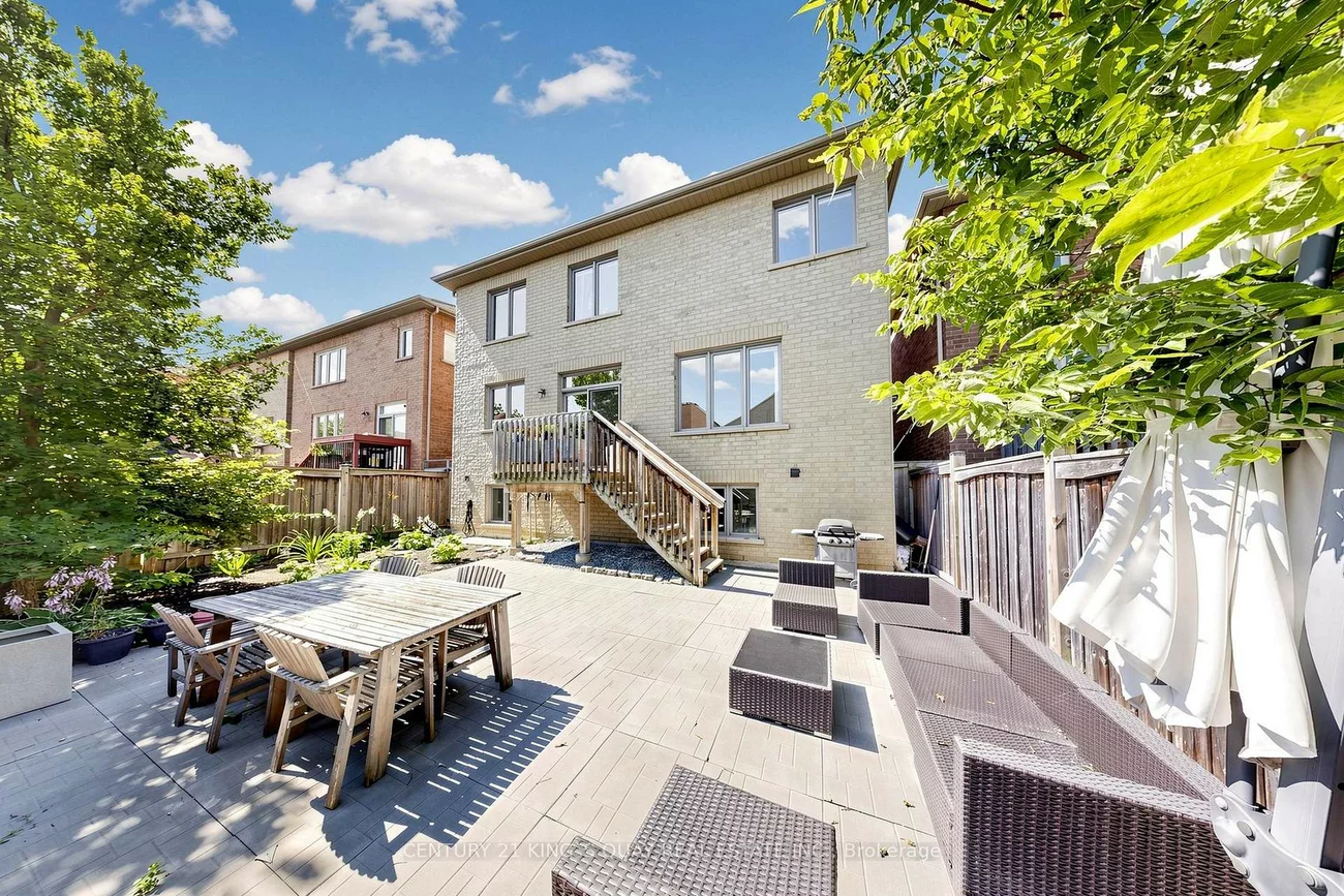 44, Dame Gruev, Greensborough, Markham