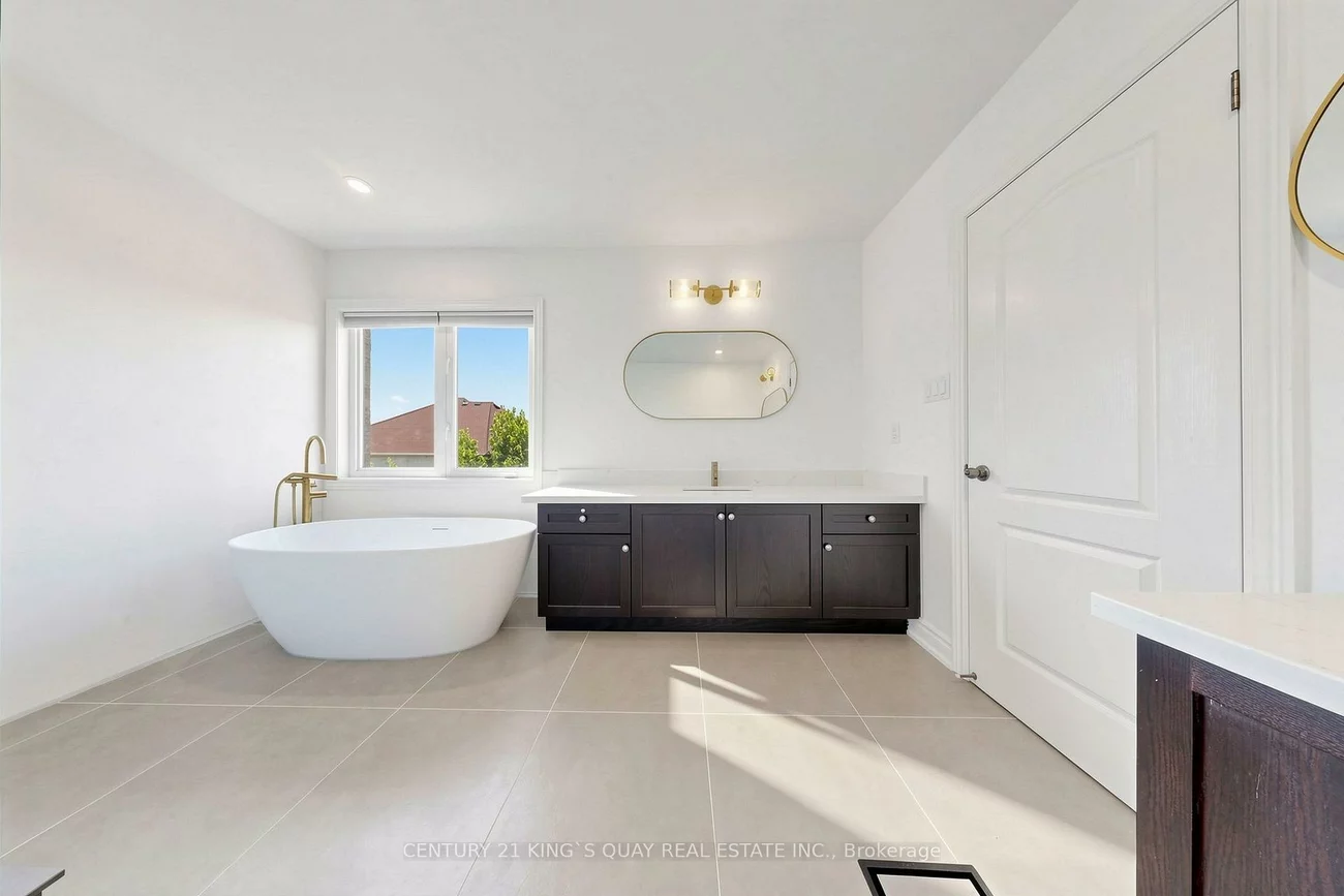 44, Dame Gruev, Greensborough, Markham