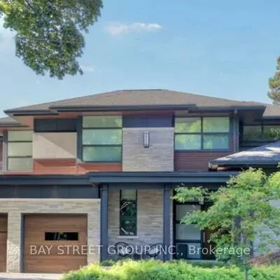 4, Sir Brandiles, Markham Village, Markham