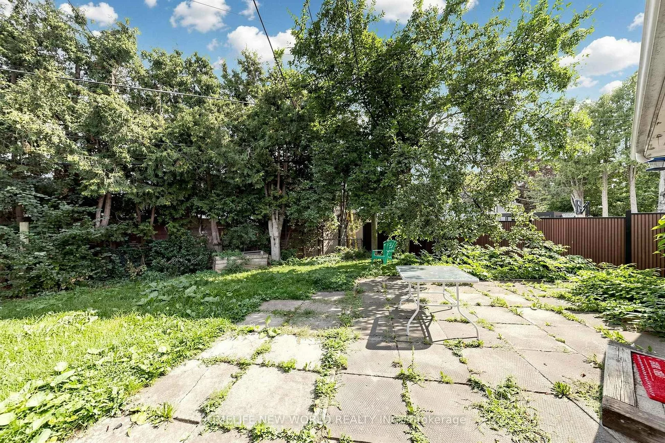 6, Valleycrest, Bullock, Markham