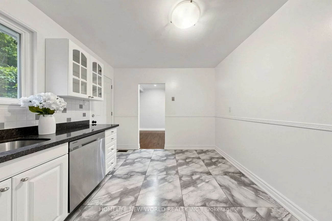 6, Valleycrest, Bullock, Markham