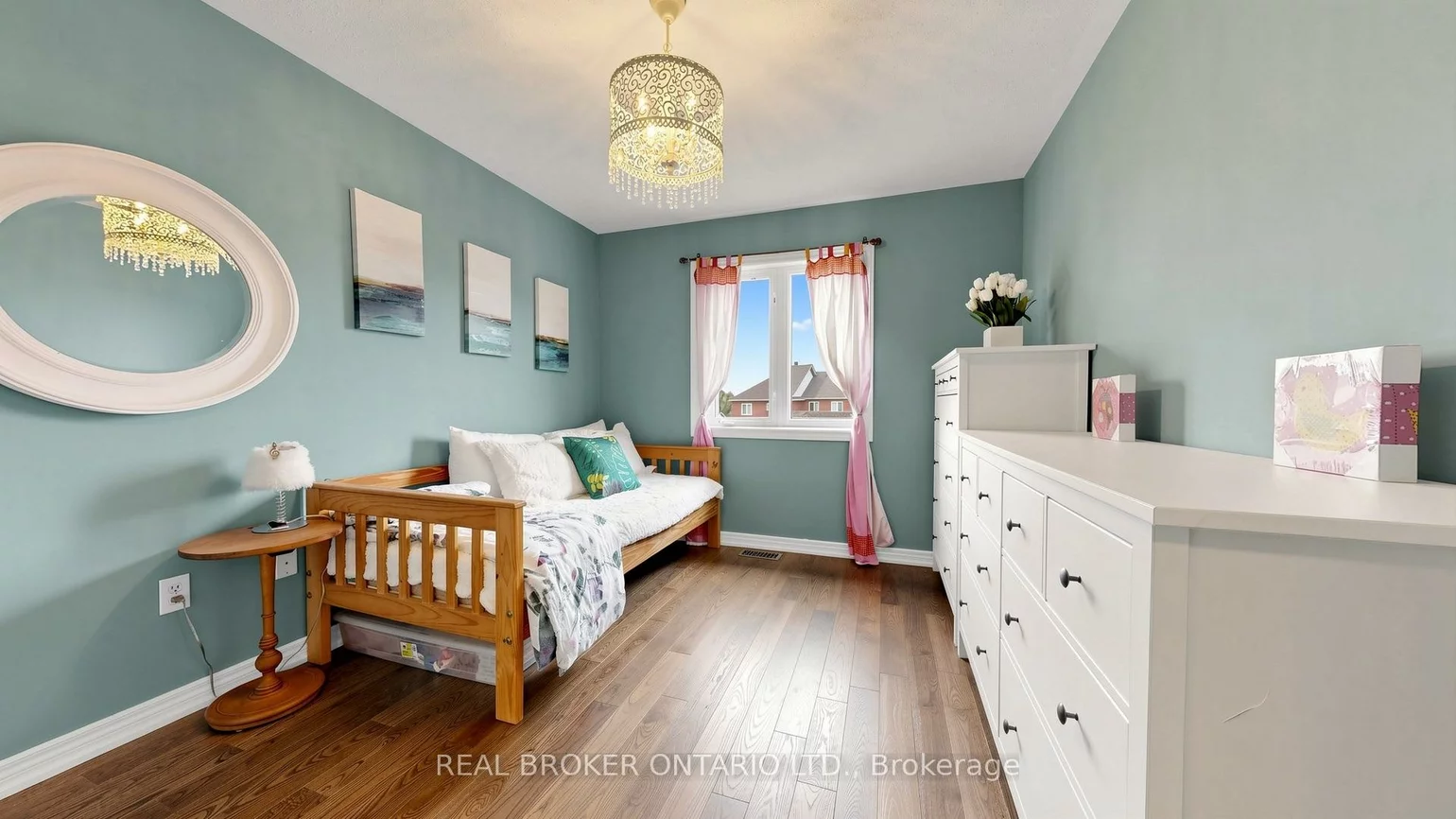 23, Piera, Village Green-South Unionville, Markham