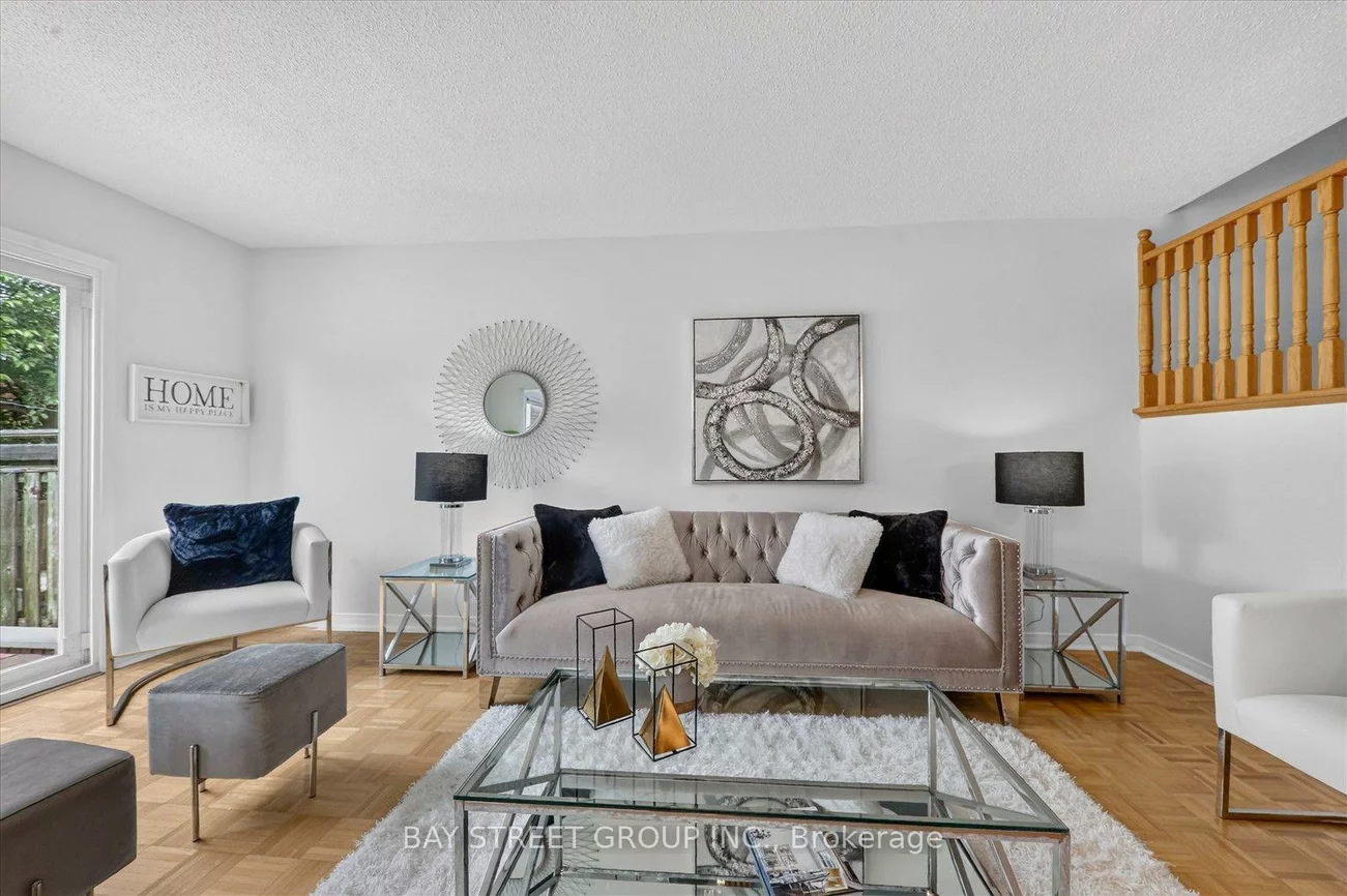 44, Maitland, Milliken Mills West, Markham