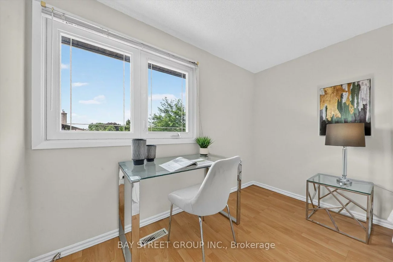44, Maitland, Milliken Mills West, Markham