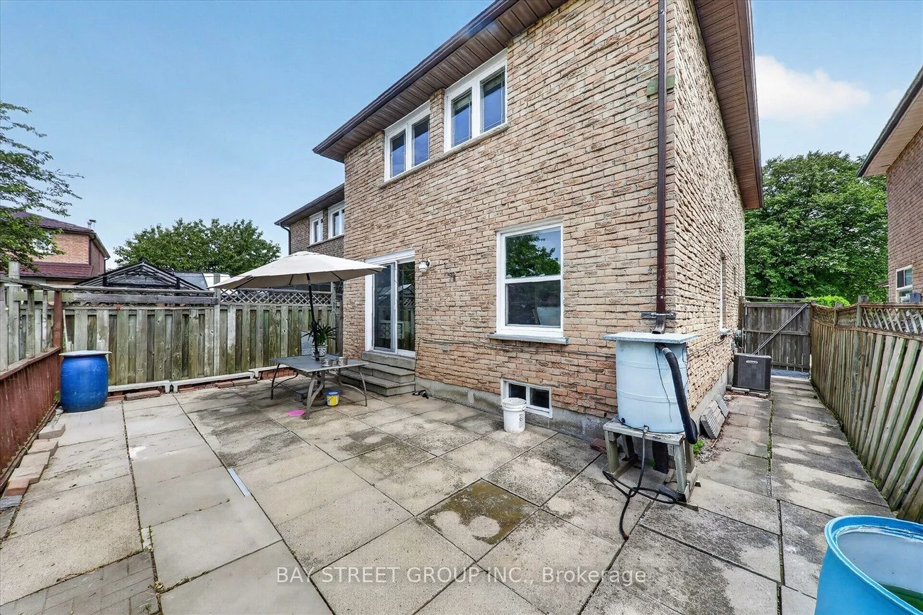 44, Maitland, Milliken Mills West, Markham