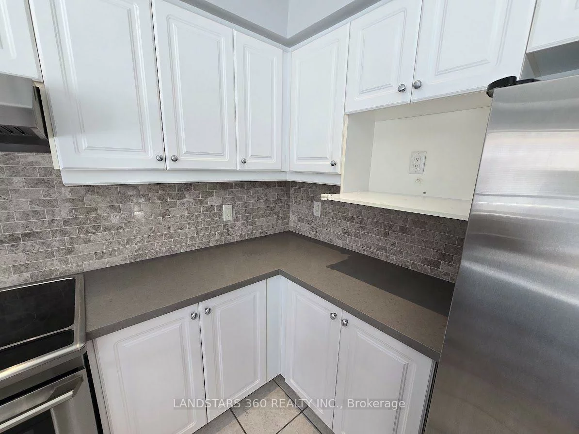 19, Azalea Gate, Commerce Valley, Markham