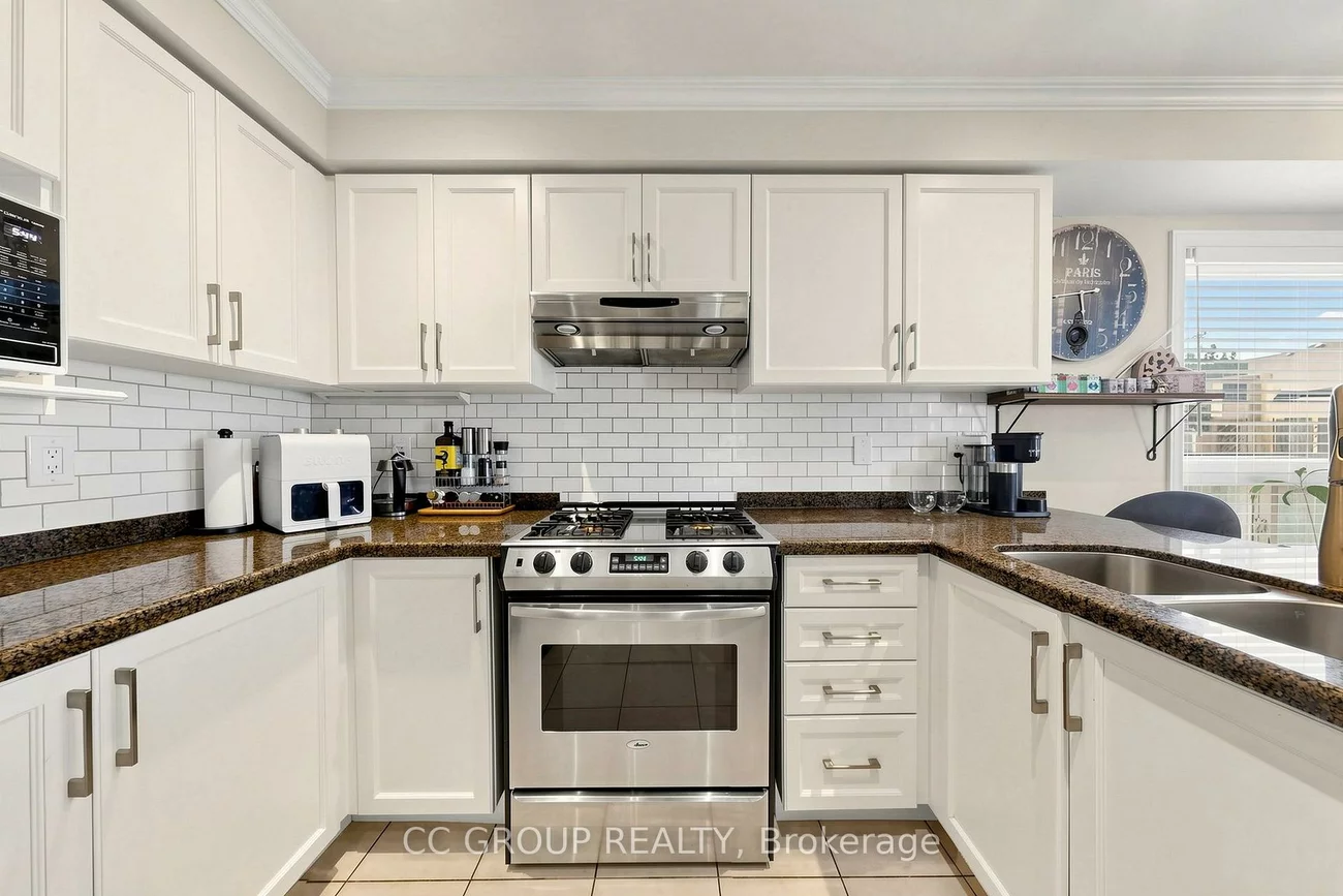 34, Glendennan, Cornell, Markham