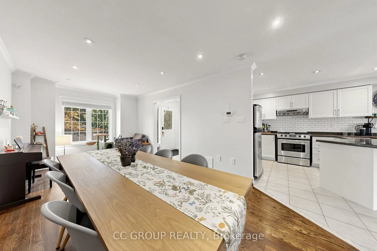 34, Glendennan, Cornell, Markham