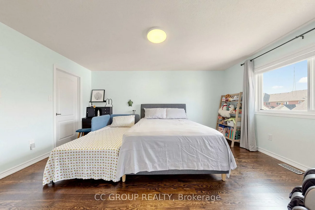 34, Glendennan, Cornell, Markham