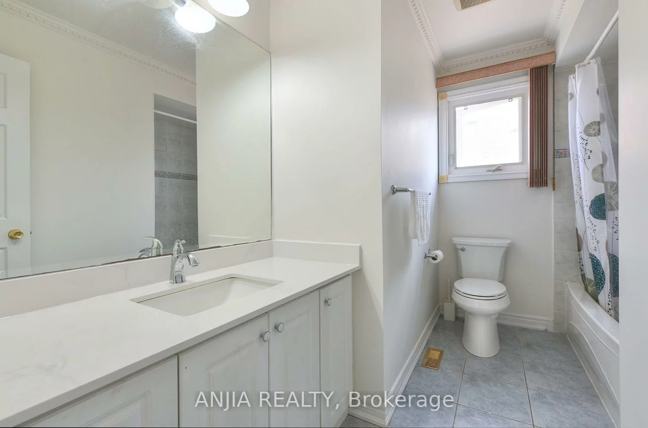 127, Tomlinson, Buttonville, Markham