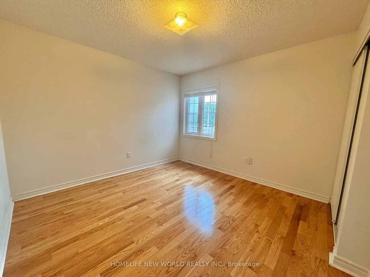 7, Symphony, Milliken Mills West, Markham