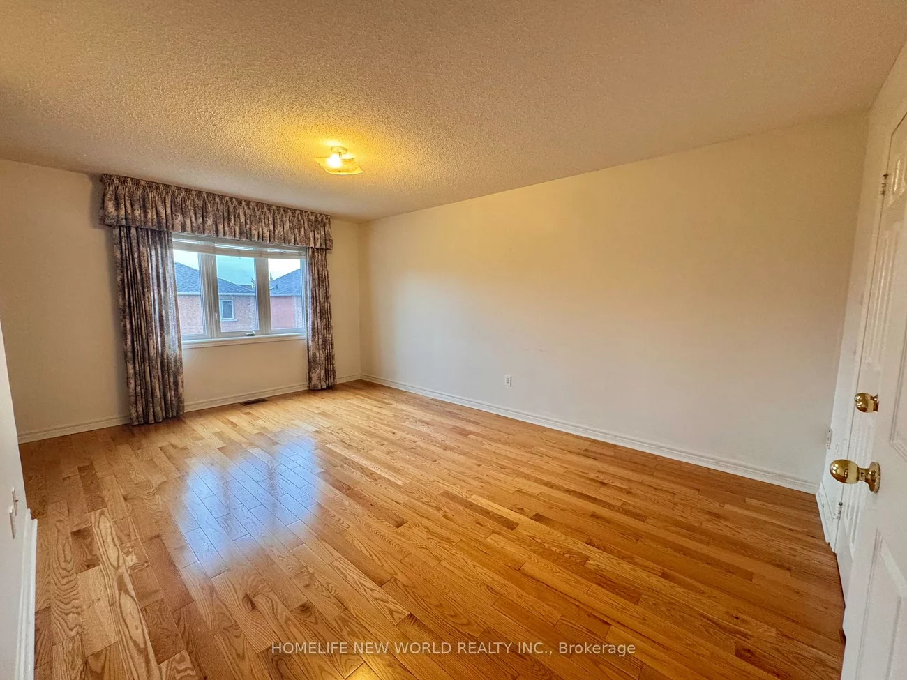7, Symphony, Milliken Mills West, Markham