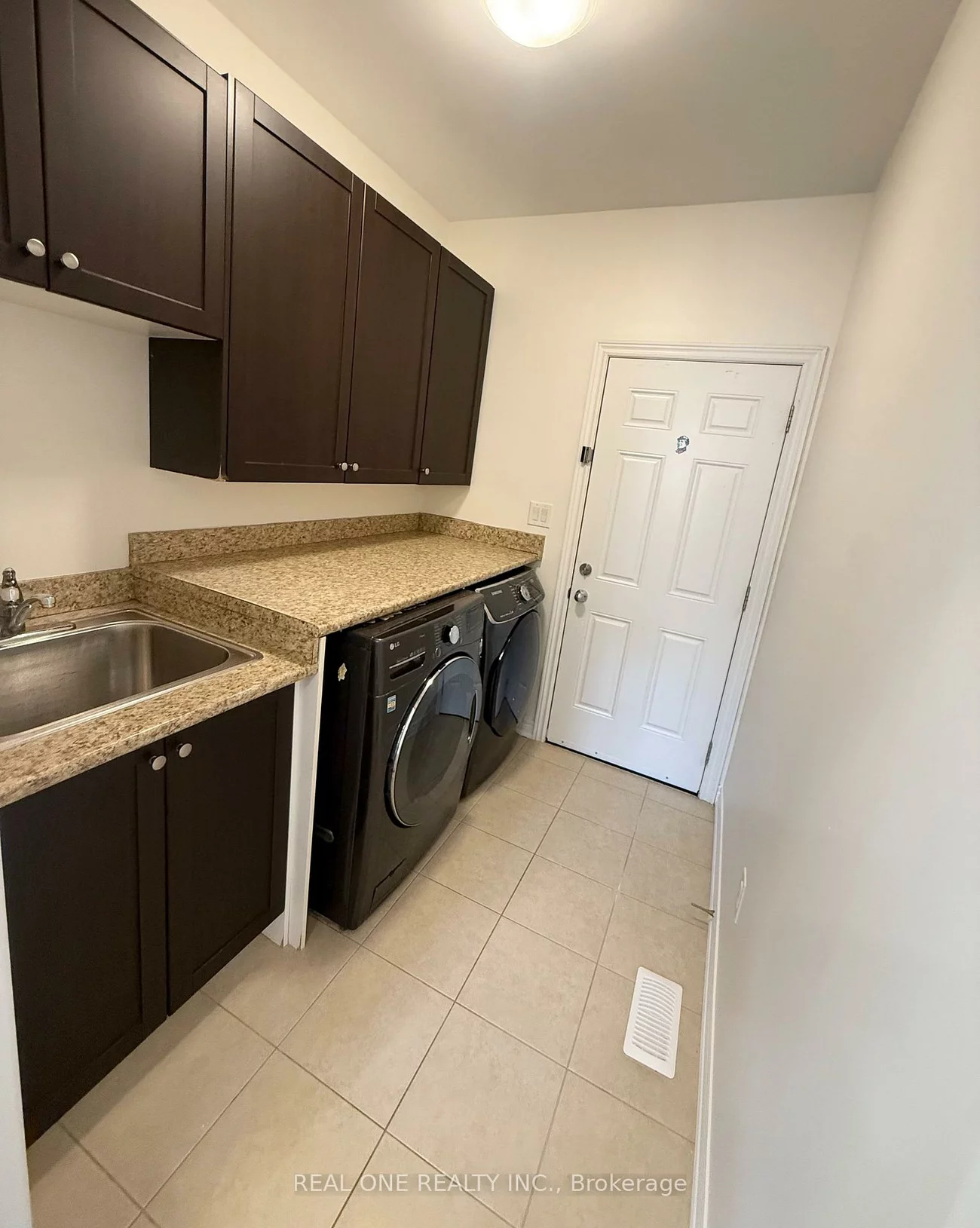 57, Busch, Berczy, Markham