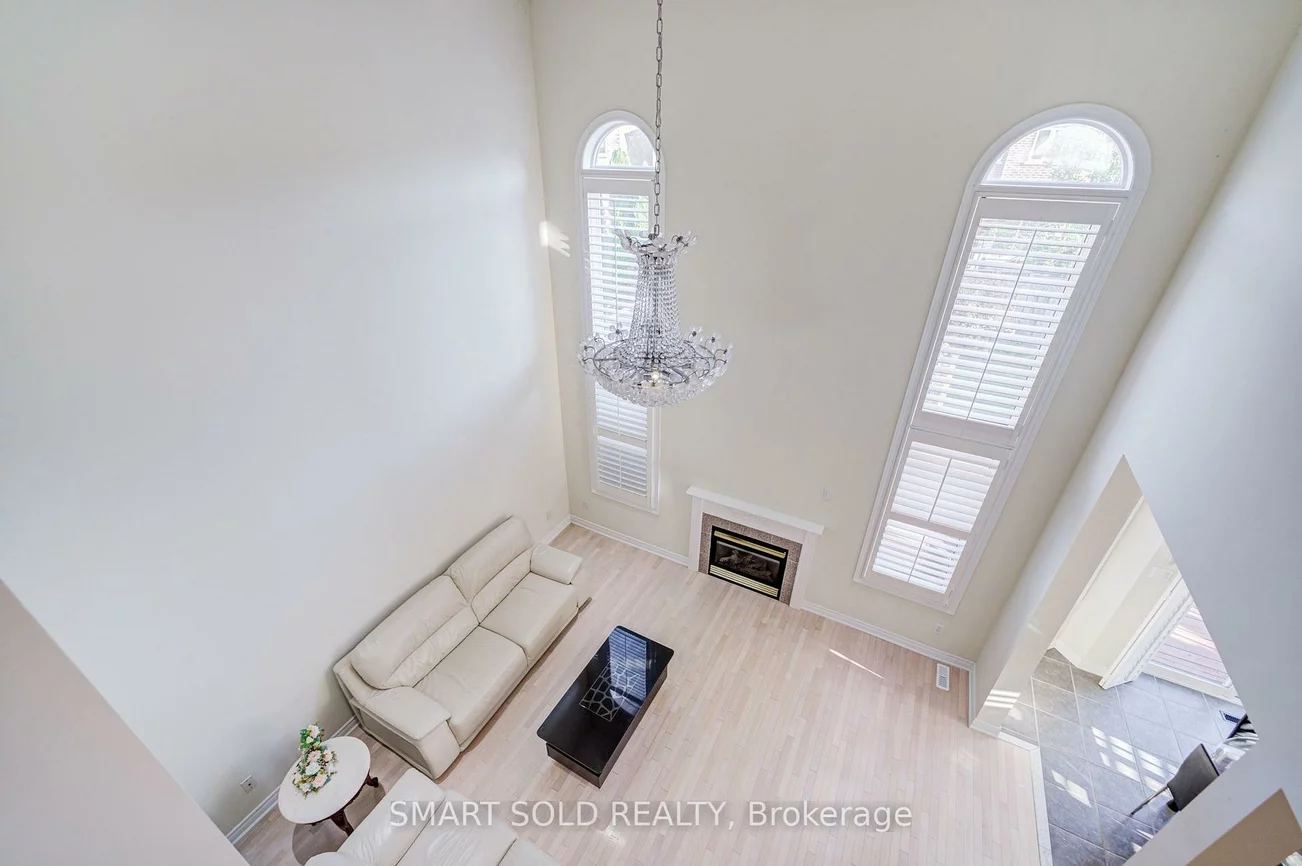 39, Victoria Wood, Greensborough, Markham