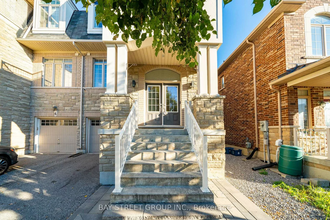 8, Zeng Cheng, Victoria Square, Markham