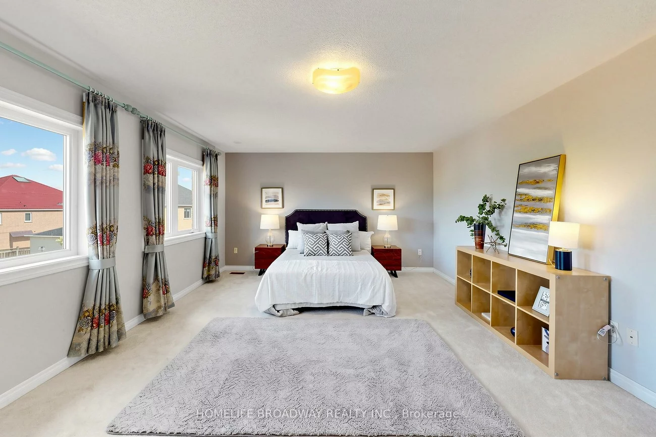 143, Village Gate, Cachet, Markham