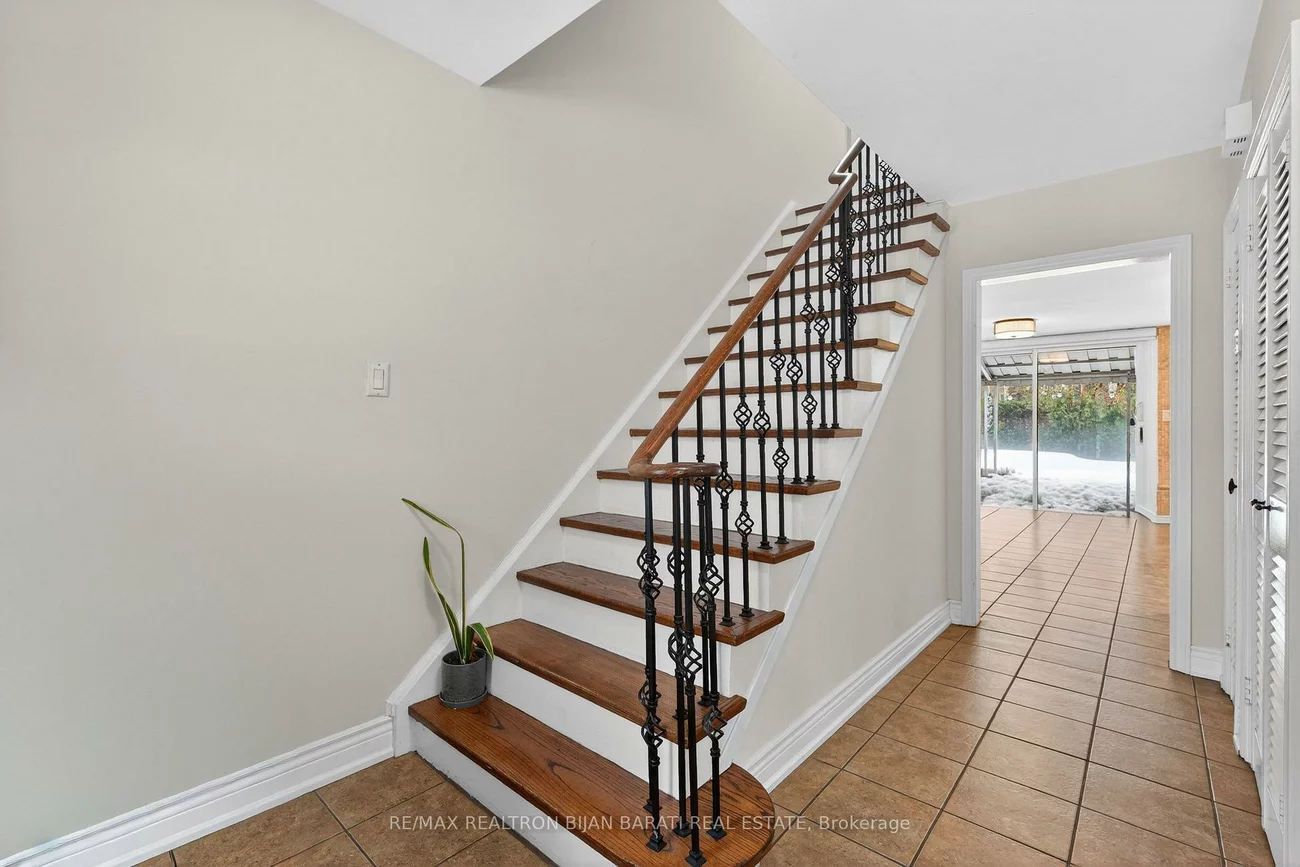 215, Grandview, Grandview, Markham