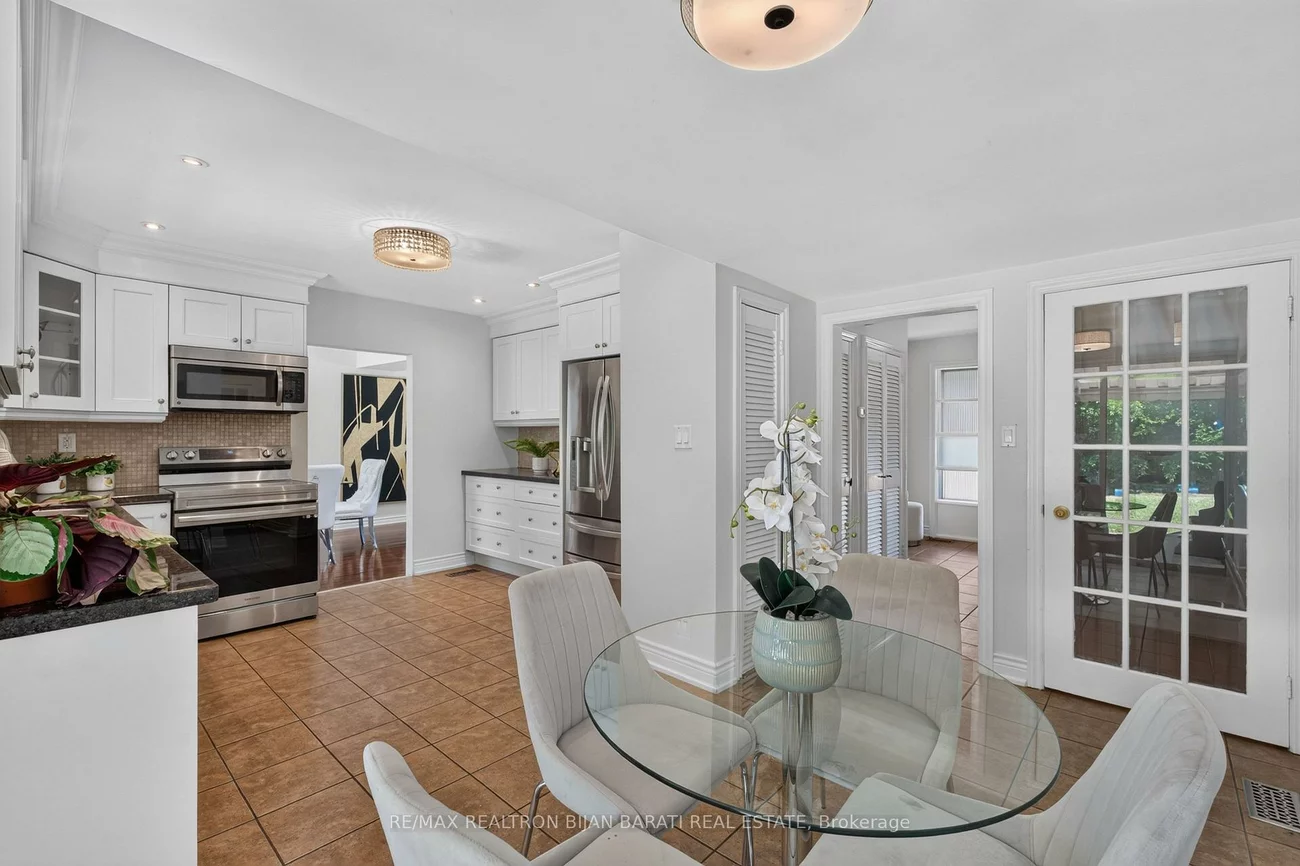 215, Grandview, Grandview, Markham