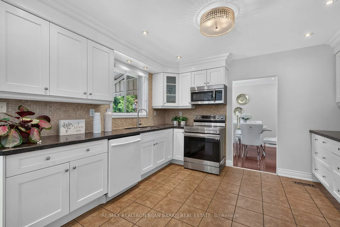 215, Grandview, Grandview, Markham